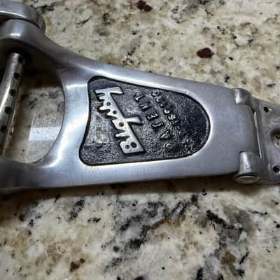 Bigsby B6 Vibrato Tailpiece | Reverb