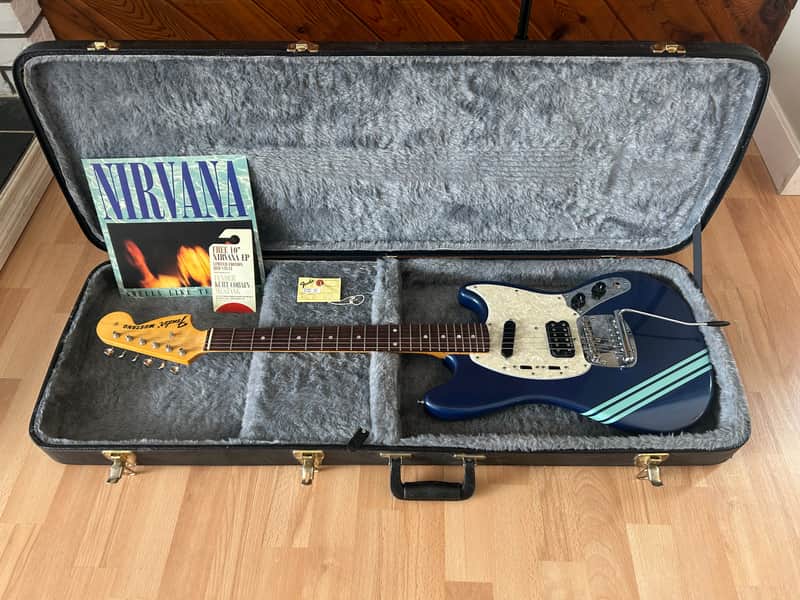 Fender Kurt Cobain Mustang | Reverb Canada