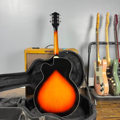 Gretsch G2420 - Sunburst image 4