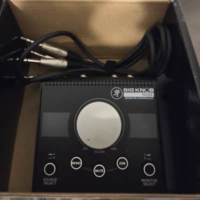 Mackie Big Knob Passive Monitor Controller - Studio image 3