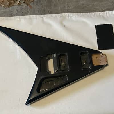 2005 MIJ Jackson RR3 RR Rhoads V Black Guitar Body Floyd Tremolo Ready