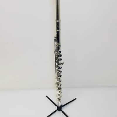 Used Armstrong Model 80 Intermediate Flute image 2