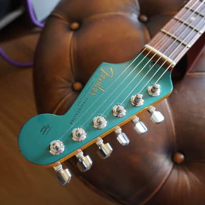 2011 Fender Custom Shop Custom Deluxe Stratocaster – Sherwood Green Relic – AY Pickups – OHSC image 8