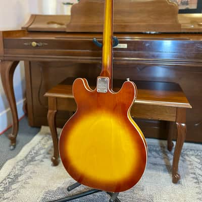 1960's Univox Coily 335 Copy Sunburst image 5