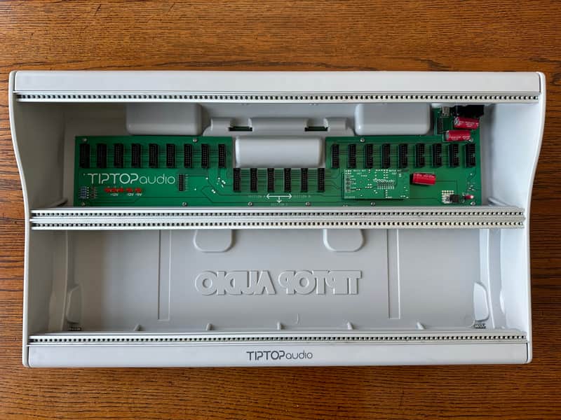 Tiptop Audio Mantis Eurorack Case image 1
