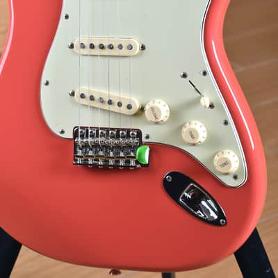 Fender Mexico '60s Stratocaster Lacquer Fiesta Red image 3