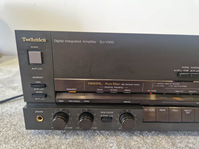 Technics SU-V90D Digital Integrated Amplifier – Class AA, 100W