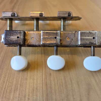Set of Vintage 1950's Kluson No Line Strip Tuners w/ Ferrules, Mounting Screws! image 3