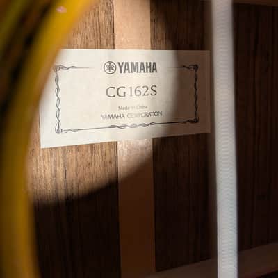Yamaha CG162S Solid Spruce/Ovangkol Classical Guitar (Used) image 6