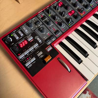 Nord Lead A1 49-Key 26-voice Polyphonic Synthesizer image 5