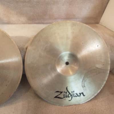Zildjian Avedis 14 inch new beat hi hat cymbals 1077/1340 grams clean! image 9