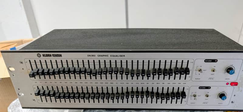 Klark Teknik DN360 2-Channel 30-Band Graphic EQ 2010s - Silver image 1