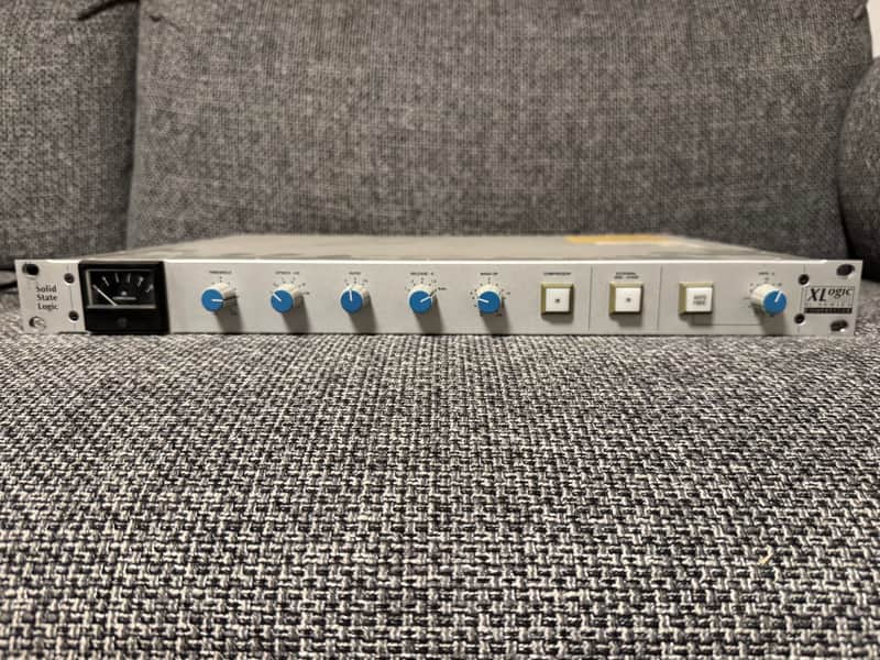 Solid State Logic XLogic G Series Stereo Compressor 2004 - 2012 - Silver image 1