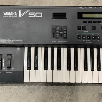 Yamaha V50 Digital Synthesizer 1989 image 3
