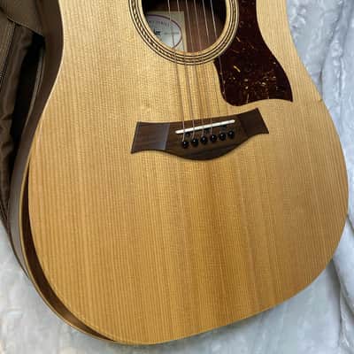 NEW! Taylor Academy 10e Acoustic-Electric Guitar - Natural - 4.1lbs - Authorized Dealer - G06265 image 6