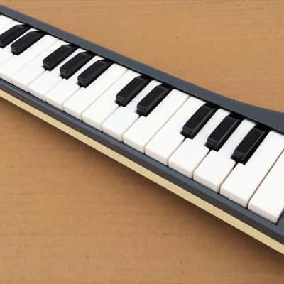 Hohner Melodica Piano 26 Soprano Vintage Keyboard Harmonica image 5