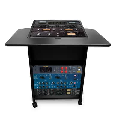 Mastering Station 16 RU in Black image 1