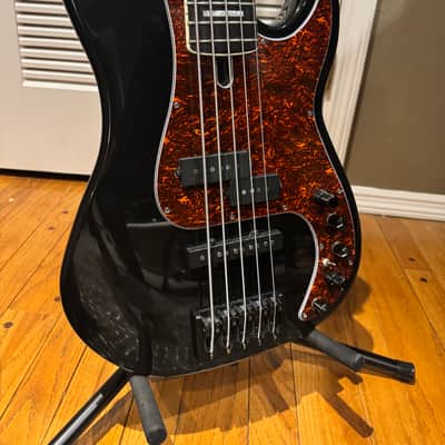 Sire Marcus Miller P7 (2019 - Black) - with upgrades image 1