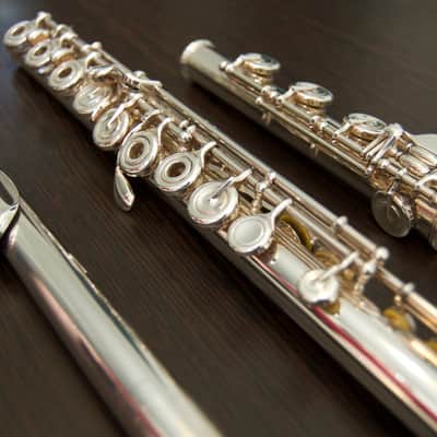 Yamaha YFL-674 Sterling Silver, B Foot, Open Hole, Offset G, Split E, Heavy Wall, C# Trill image 2