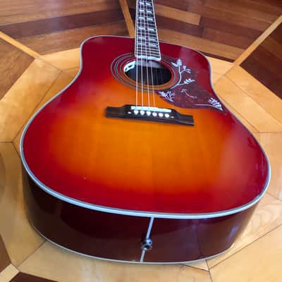 NAUGHTY BOY HUMMINGBIRD ACOUSTIC ELECTRIC DREADNOUGHT GUITAR in CHERRY BURST w/ GATOR CASES GIG BAG & STRAP image 8