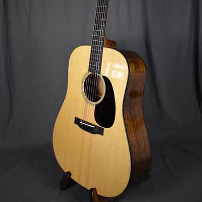 Martin Super D-18 image 21