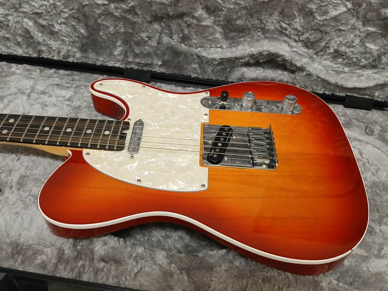 2017 Fender American Elite Telecaster Guitar - Aged Cherry Sunburst