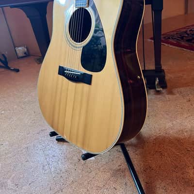 Yamaha FG 301B image 5