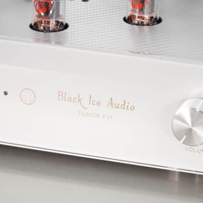 Black Ice Audio Fusion F11 Stereo Tube Integrated Amplifier image 8