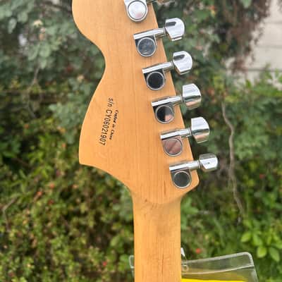 Squier Stratocaster Standard Series - Sienna Sunburst image 4