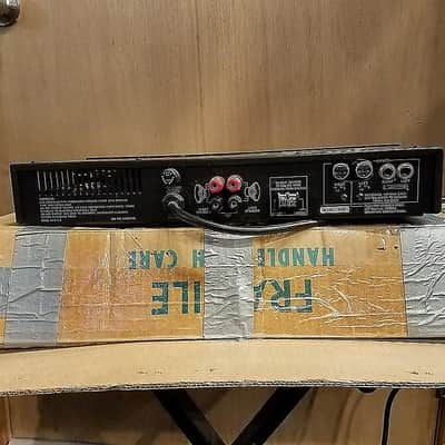 Carver Power Amp Used with box image 24