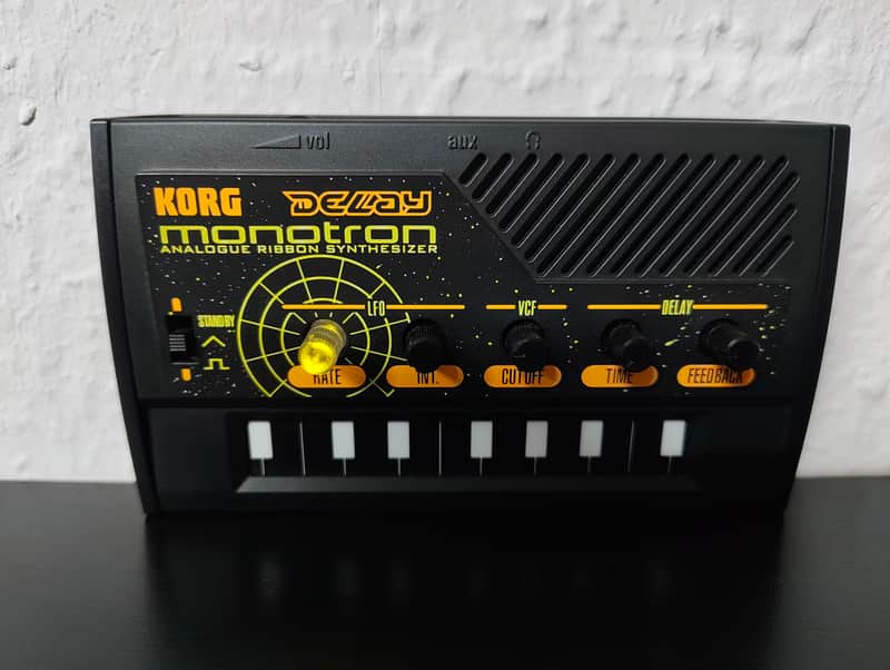 Korg Monotron DELAY Analog Ribbon Synthesizer 2011 - Present - Black image 1