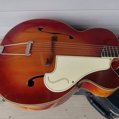 Vintage 1950's Silvertone 674 Aristocrat Cutaway Archtop Acoustic Guitar w/ TKL Hardshell Case! image 4