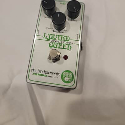 Electro-Harmonix / JHS Nano Lizard Queen Octave Fuzz 2023 - Present - Silver / Green image 1