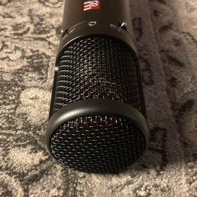 sE Electronics sE2200 Large-Diaphragm Condenser Microphone image 6