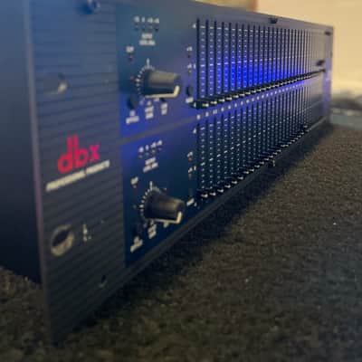 DBX 1231 Dual Channel 31-Band Graphic Equalizer EQ Rackmount Unit w/ Power Cable image 9