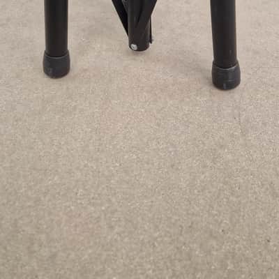 Unbranded - Tripod Stand - Good image 7