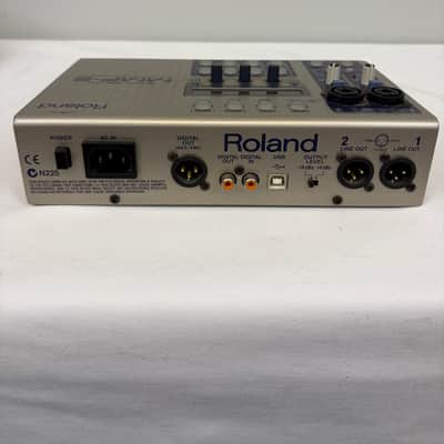 Roland MMP-2 Mic Modeling Preamp 2002 - 2003 - Silver image 6