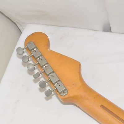 FENDER JAPAN Stratocaster serial number Electric Guitar Ref. No 7661 image 12