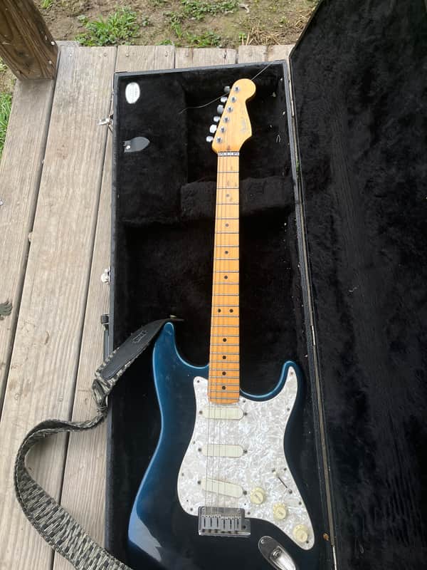 Fender Strat plus e model 1989 - Metallic blue image 1