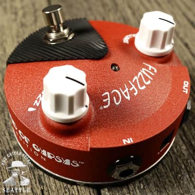 Dunlop FFM6 Band of Gypsys Fuzz Face Mini Distortion image 4