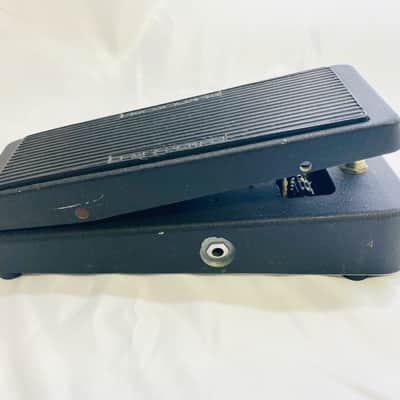 JIM DUNLOP Cry Baby GCB-95 Wah Pedal Effects Pedal image 3