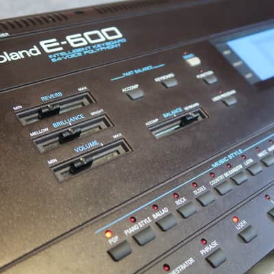 Roland E-600 Intelligent Keyboard image 3