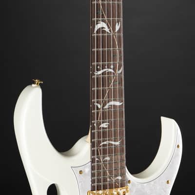 Ibanez Steve Vai PIA3761-SLW Stallion White - Custom Electric Guitar image 8