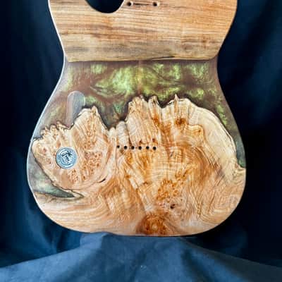 MH Customs Sunfire Tide – Maple Burl & Ember Shift Resin | Tidal Series T-Style Body 2026 - Nitrocellulose Gloss image 3