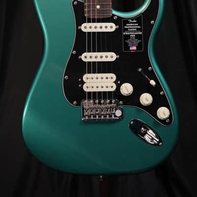 Fender American Professional Classic Stratocaster HSS 2025 - Present - Faded Sherwood Green Metallic image 2