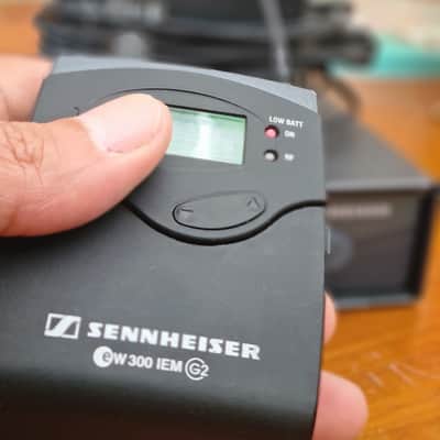 Sennheiser Sennheiser EW 300 IEM G2 SR 300 + EK 300 Stereo UHF 786-822MHz Rack image 8
