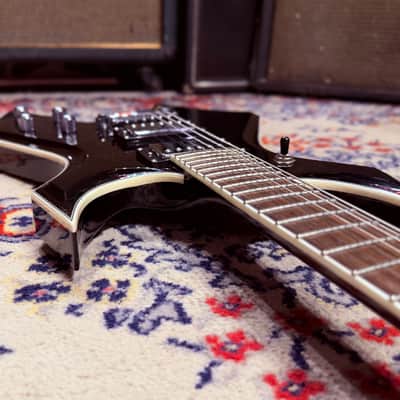 2006 B.C. Rich MK5 Warlock - Gloss Black w/ Carve Top image 15