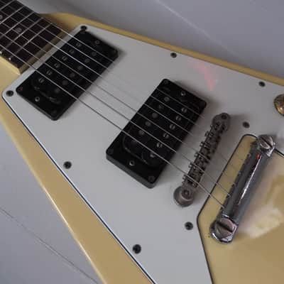 Greco Super Real FV60 Flying V - Made in Japan - Lacquer Finish - Fujigen 1983 image 6