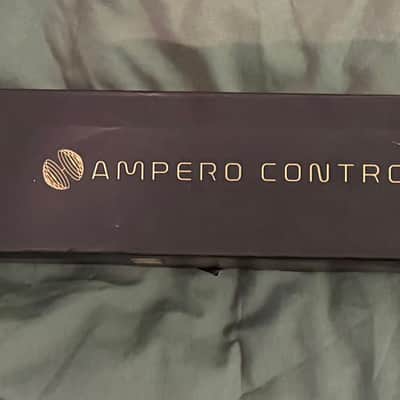 Hotone Ampero Control 4-Button Bluetooth MIDI Controller 2021 - Present - Black image 3