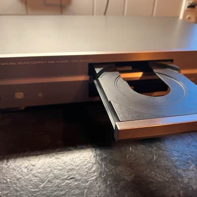 Yamaha CDX-397 MK-II Natural Sound CD Player image 4